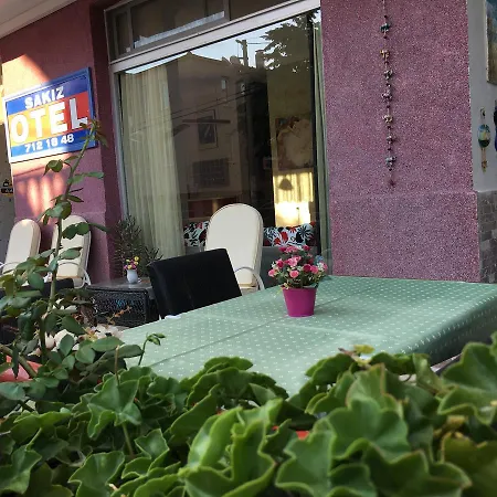 Sakiz Готель Чешме