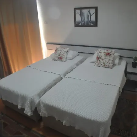 Sakiz Çeşme