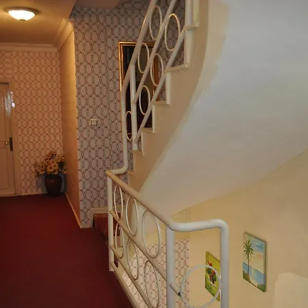 Sakiz Hotel Çeşme